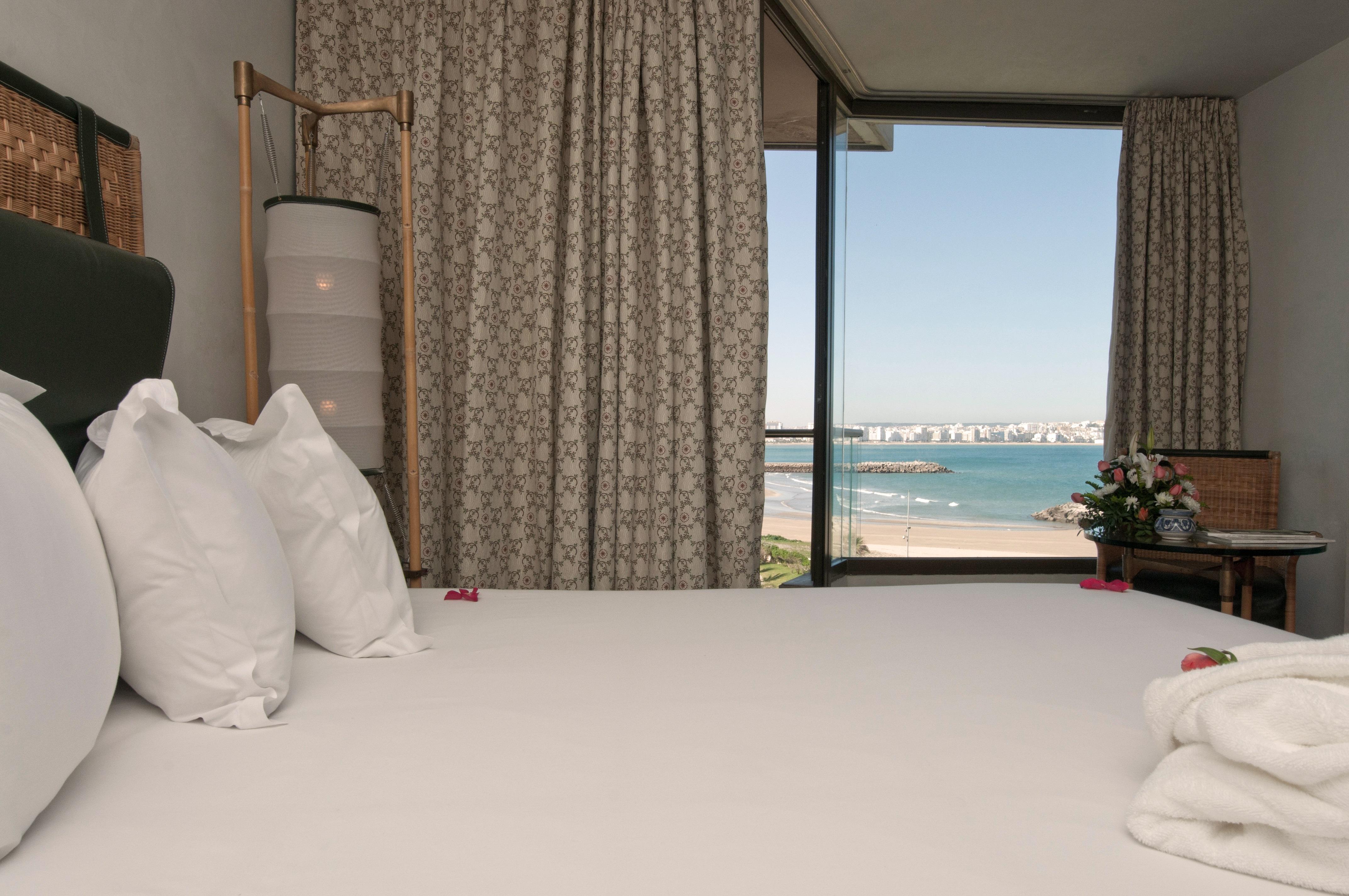 Moevenpick Hotel & Casino Malabata Tanger Exterior photo A room at the hotel