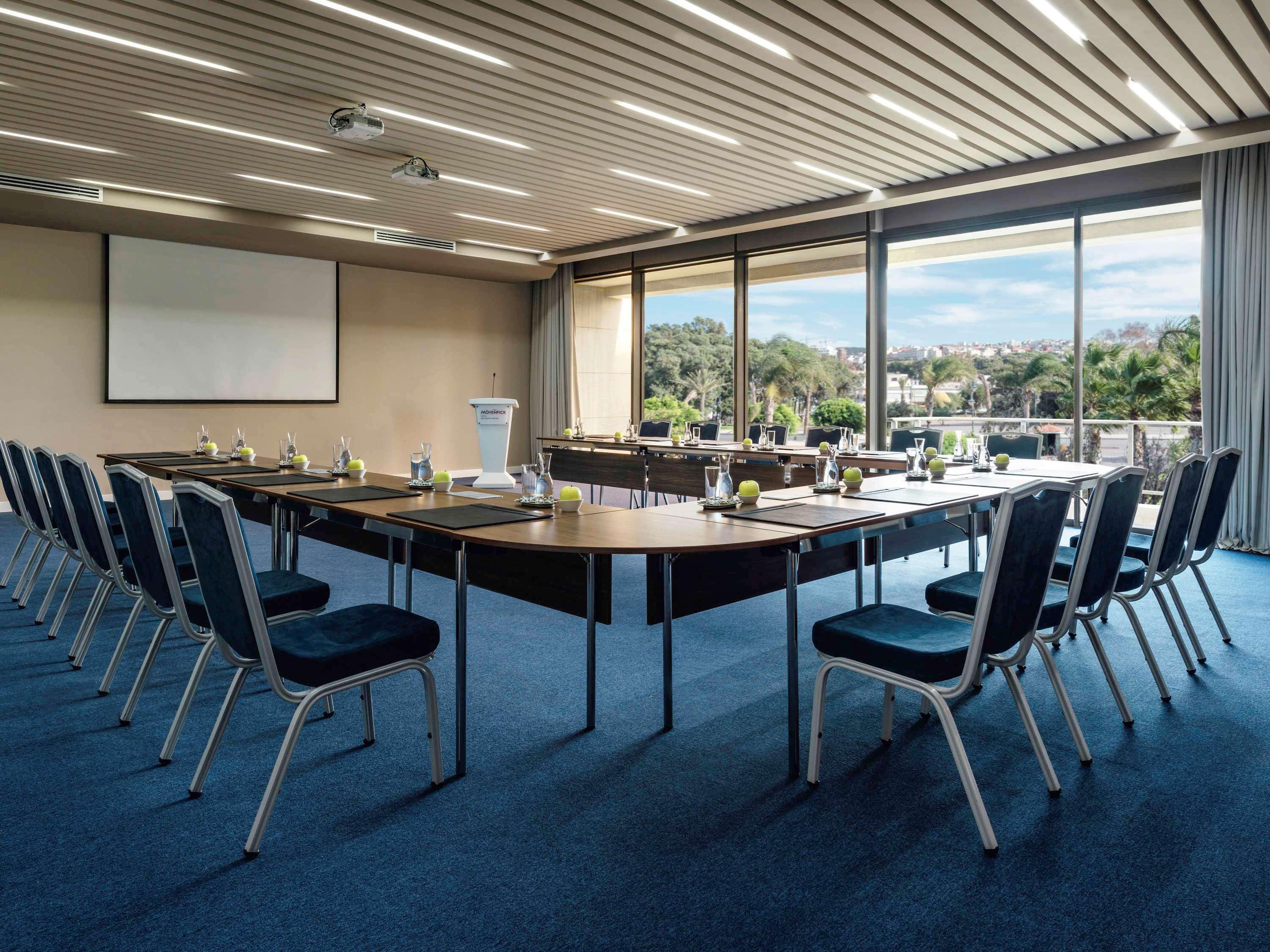 Moevenpick Hotel & Casino Malabata Tanger Exterior photo Meeting room